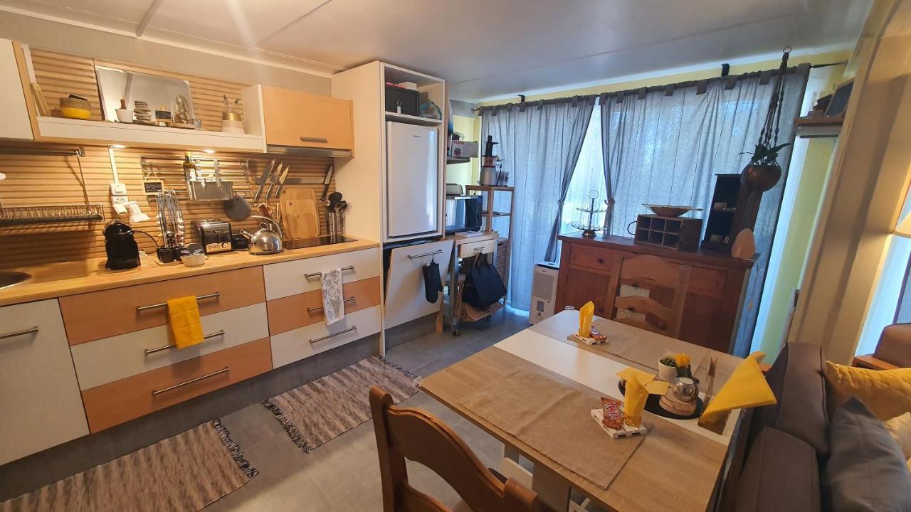 Ravissant Studio Neuf, Entierement Equipe, Fonctionnel De 40 M2 Avec Entree Independante Dans La Campagne Campagnes Massonnens Ngoại thất bức ảnh